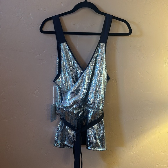 NWT silver sequin wrap top - Picture 4 of 4
